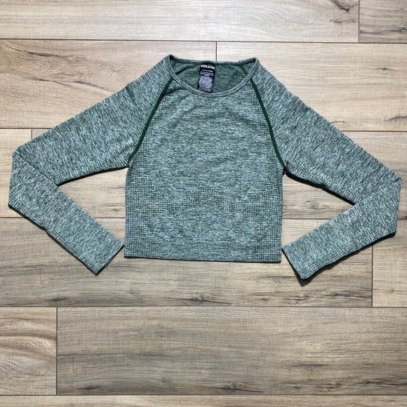 VS PINK Active‎ Womens Seamless Cropped Top Long Sleeve Size Small Heather Green - Picture 1 of 8